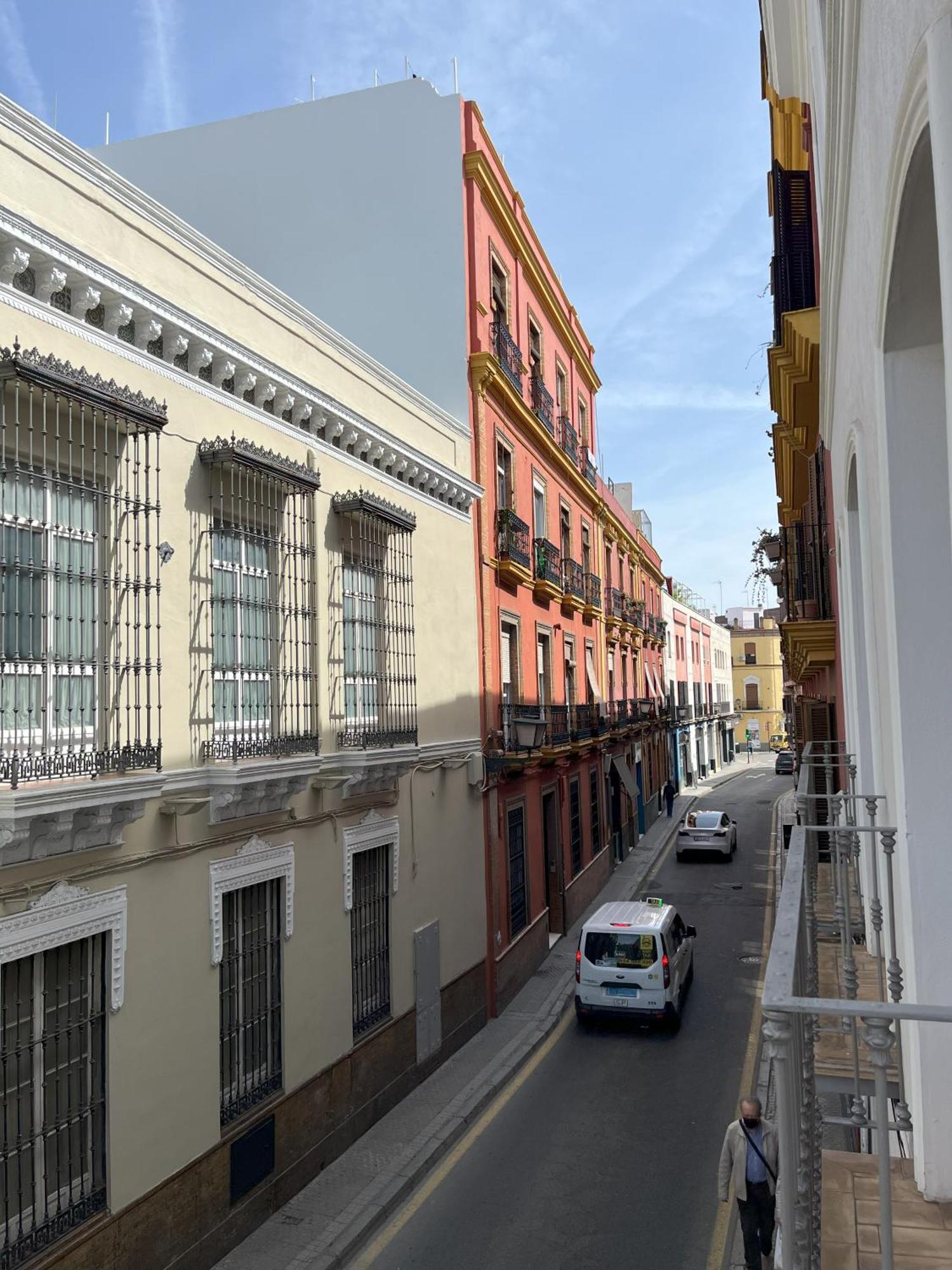 Balcones De Jauregui Premium Apartment Seville Luaran gambar