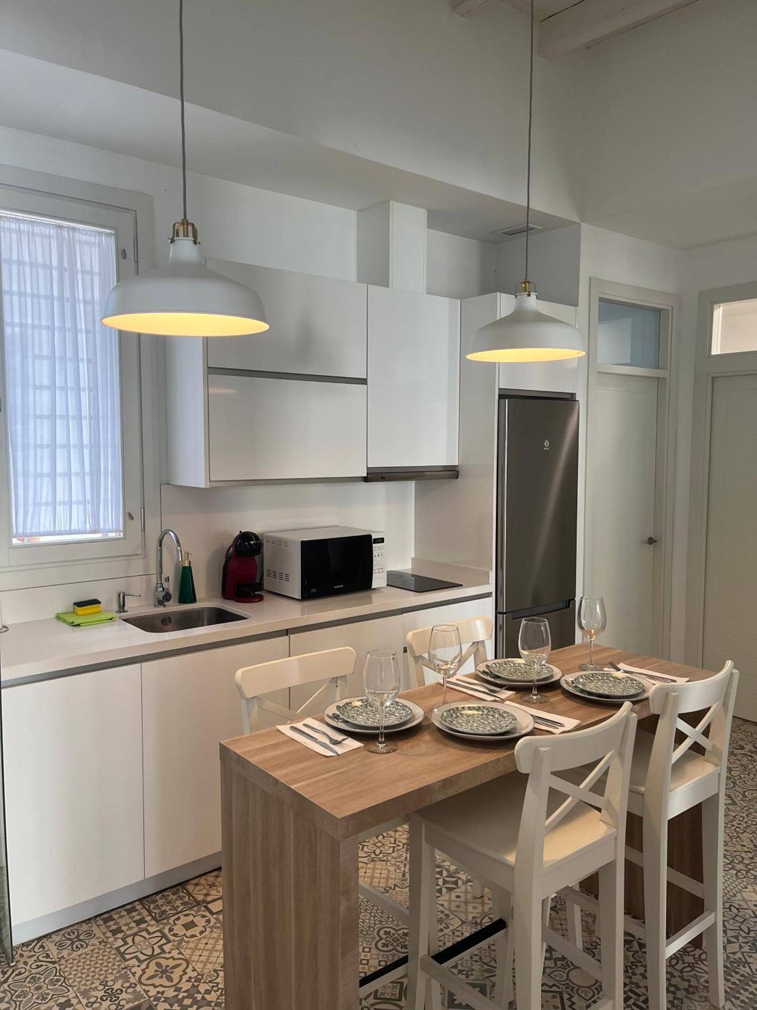 Balcones De Jauregui Premium Apartment Seville Luaran gambar