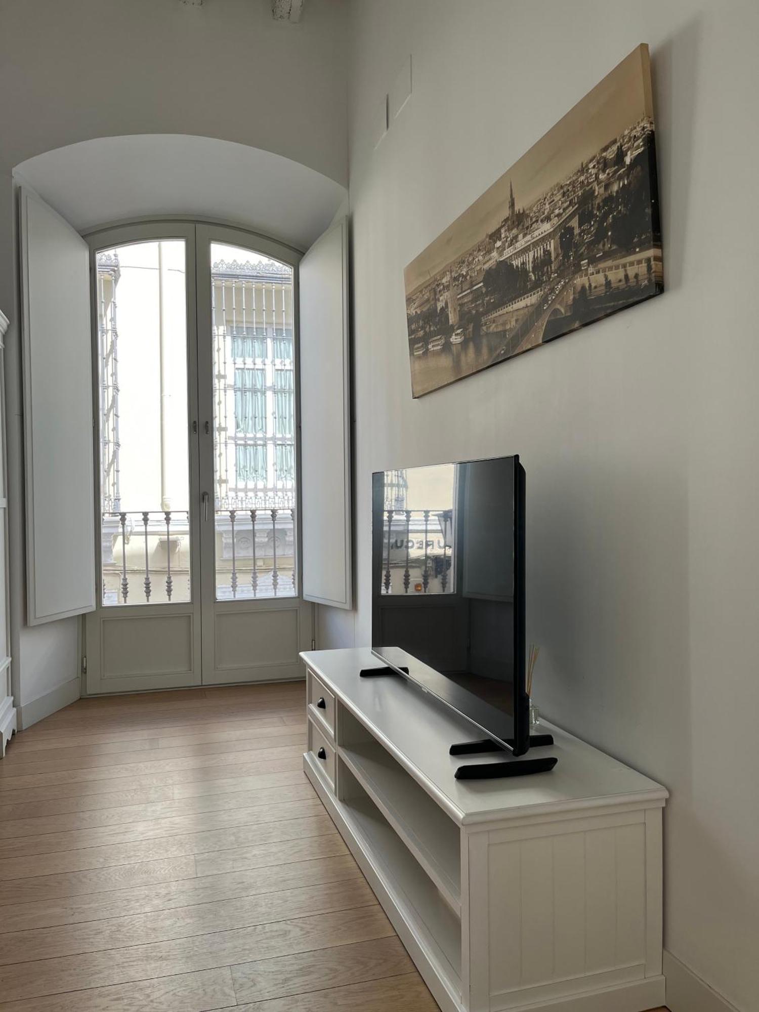 Balcones De Jauregui Premium Apartment Seville Luaran gambar